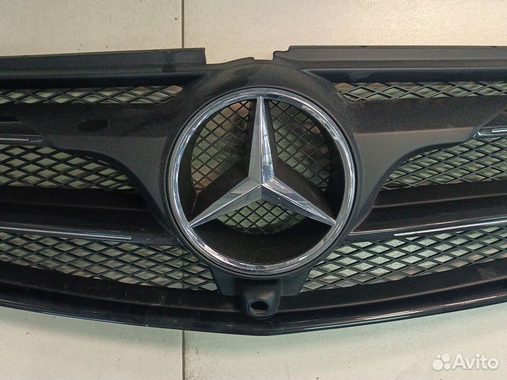 Решетка радиатора Mercedes 447 Vito Viano