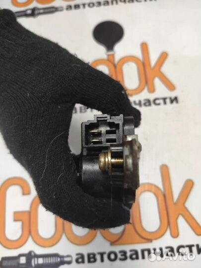 Привод замка правый передний Mitsubishi Pajero 2