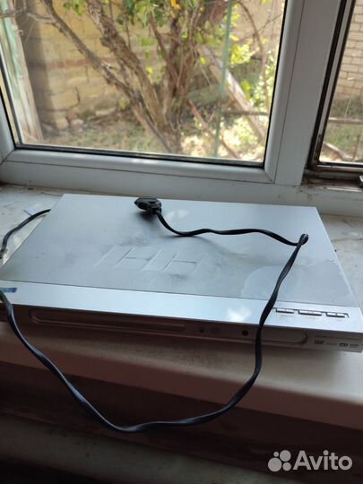 DVD плеер BBK рабочий, без проводов