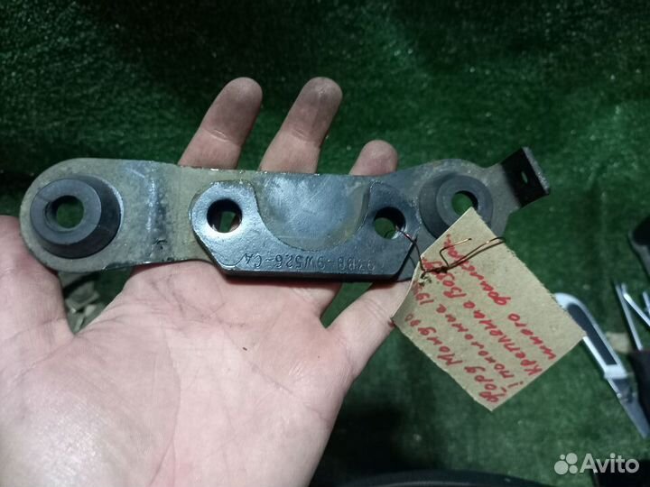 Крепление резонатора Ford Mondeo 1 пок