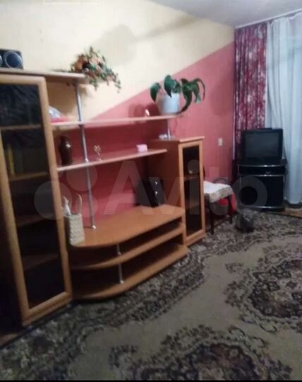 Комната 17 м² в 2-к., 3/5 эт.