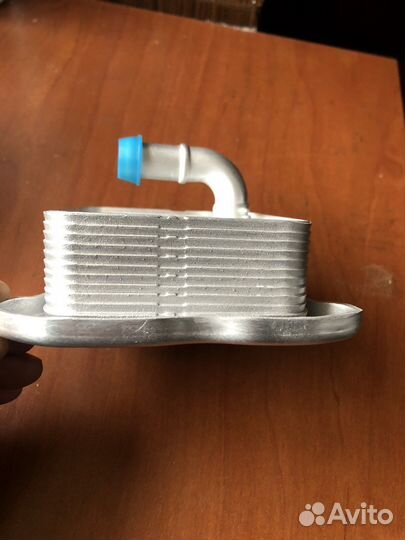 Радиатор маслянный (теплообменник) Audi A3 8PA