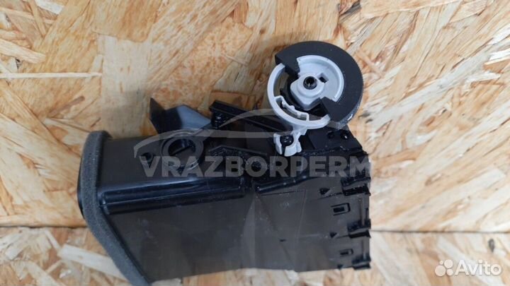 Дефлектор воздушный Toyota Camry