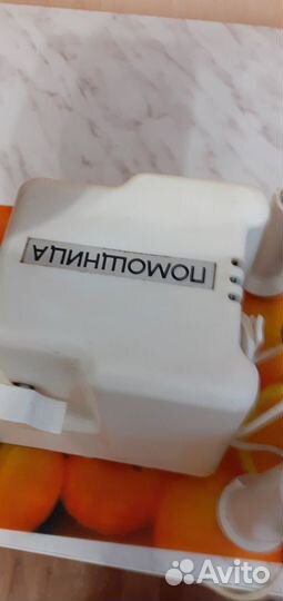 Электромясорубка- кухон. комбайн Помощница