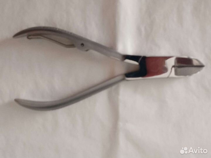 Кусачки для маникюра профессиональные