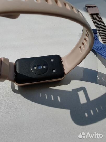 Смарт часы huawei band 7