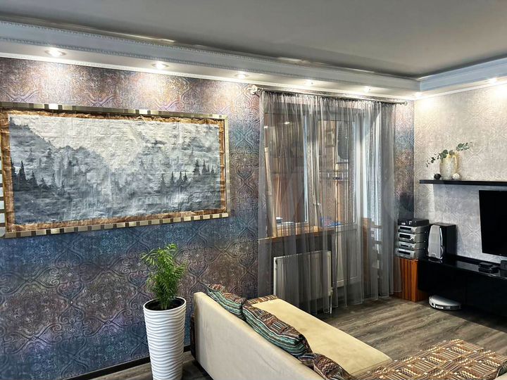 3-к. квартира, 117,8 м², 3/3 эт.