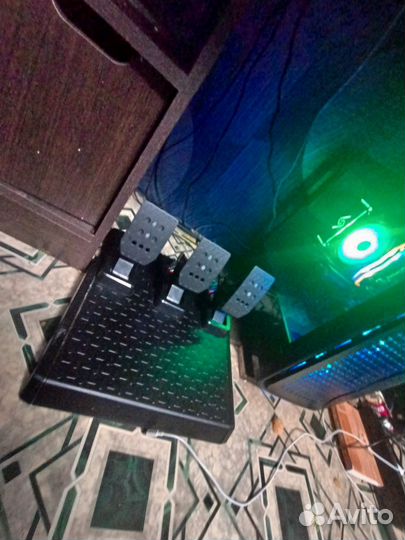 Игровой руль дефендер Azen