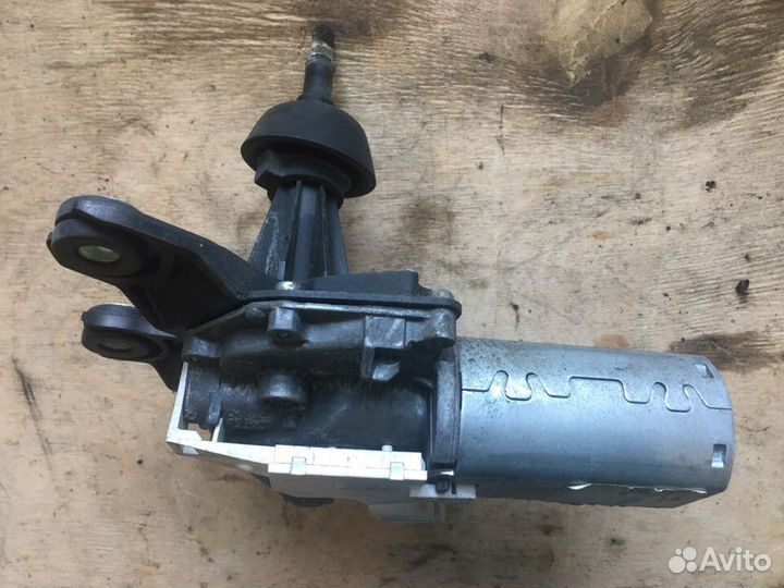 Мотор стеклоочистителя задний Renault Laguna 2