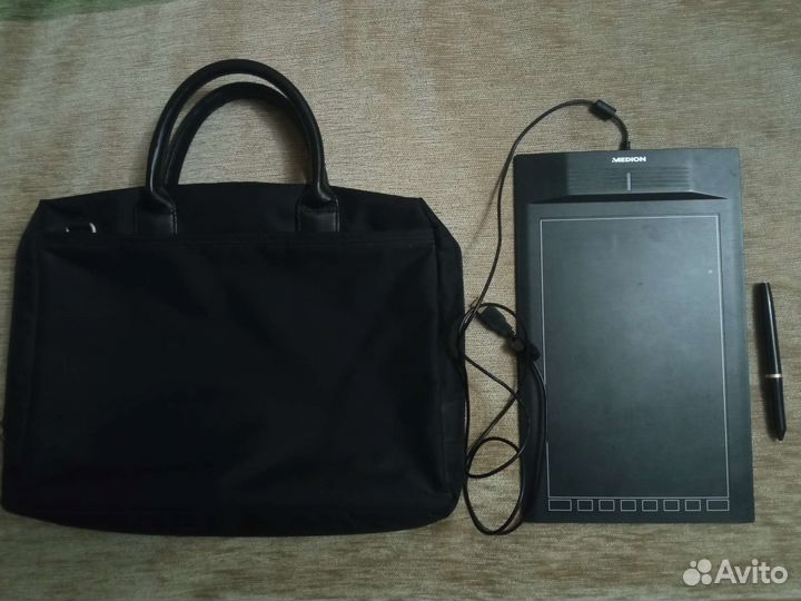 Ноутбук Acer Aspire + графический планшет + сумка