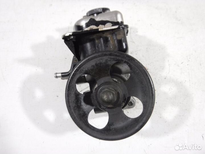 Насос гур Subaru Legacy B10