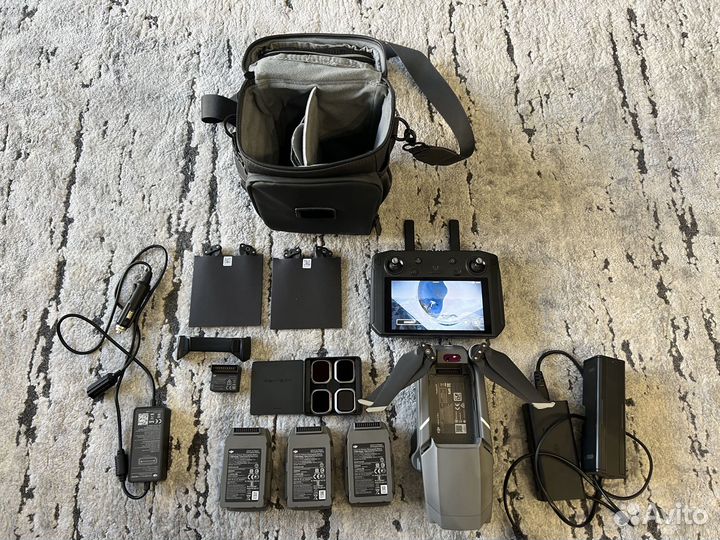 DJI Mavic 2 Pro + Smart Controller