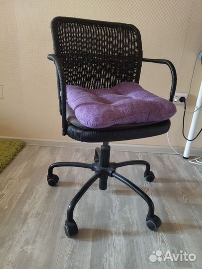 Компьютерное кресло грегор IKEA