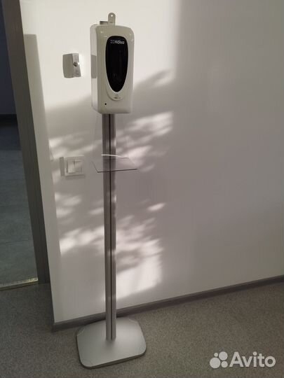 Стойки для дезинфекции