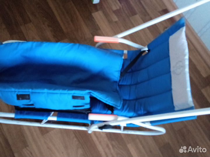 Санки с ручкой и чехлом