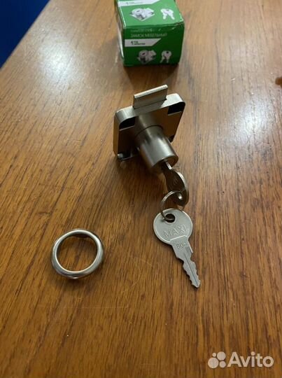 Мебельный замок