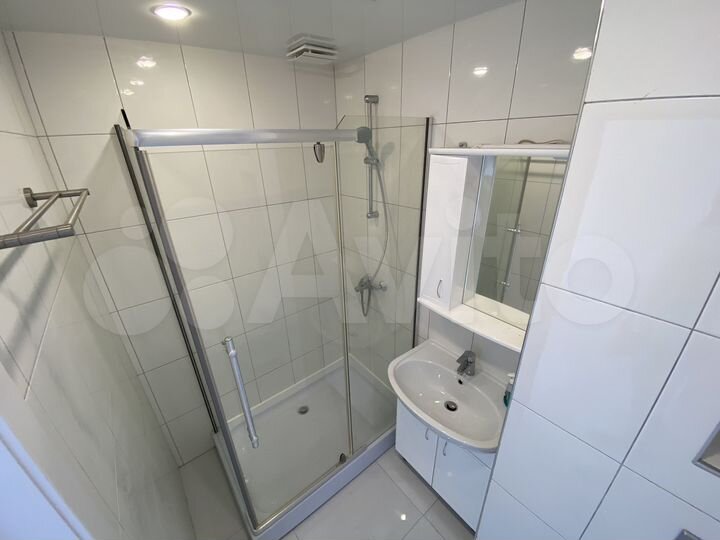 Квартира-студия, 30,4 м², 2/8 эт.