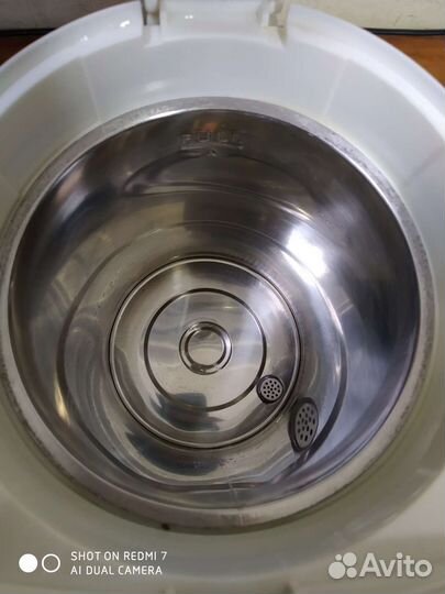 Продаётся термос чайник 4 л ёмкости 750 w