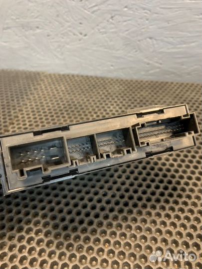 Мотор стеклоподъемника передний правый Bentley