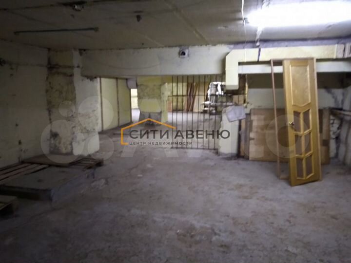 Продам торговое помещение, 384.9 м²