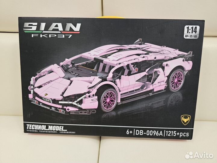 Конструктор Lamborghini Sian розовый