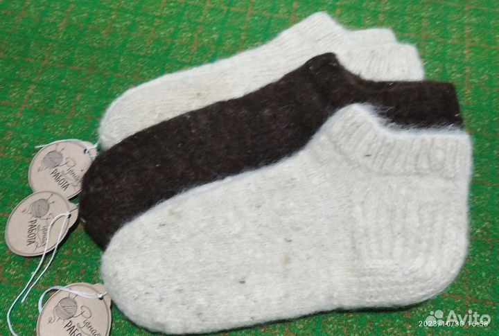 Вязаные носки и следки из овечьей шерсти