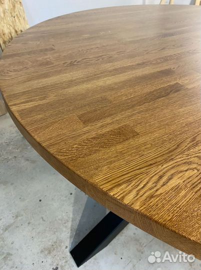 Стол на кухню. Мебель