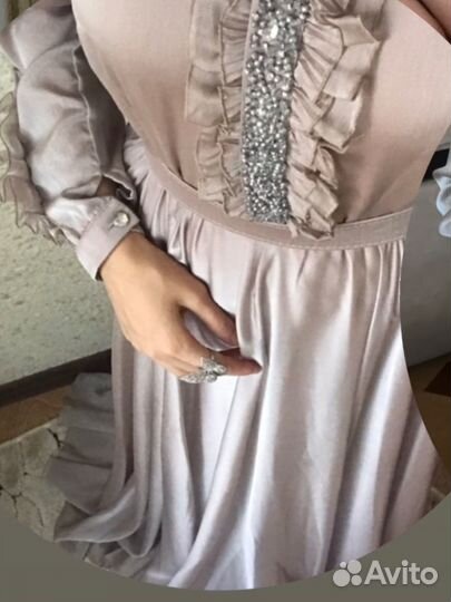 Вечернее платье