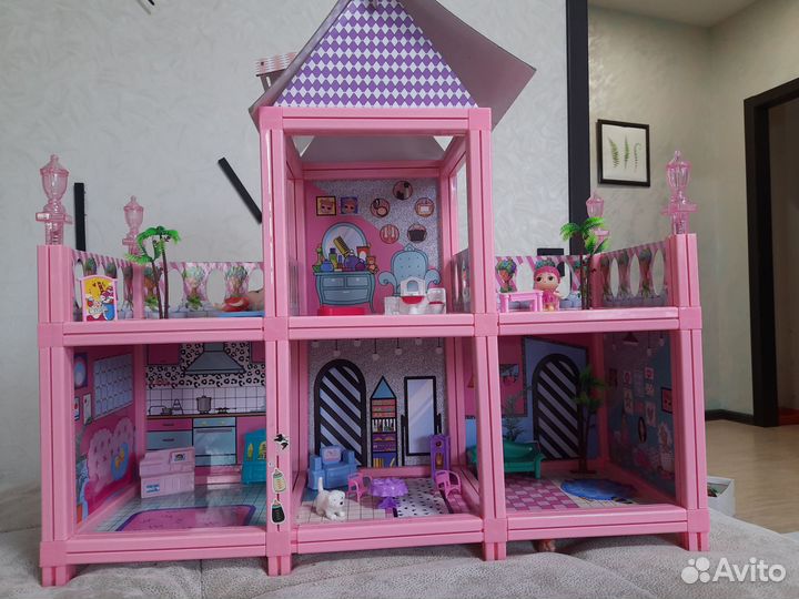 Домик кукольный