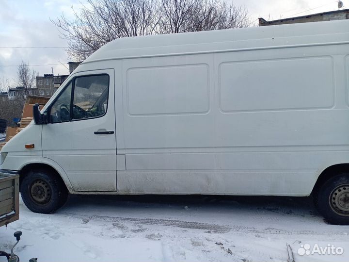 Mercedes-Benz Sprinter 2.2 МТ, 2002, 850 000 км