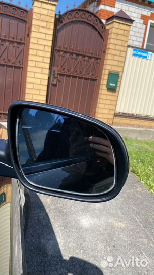 Правое Зеркало Kia Rio 2 рест 5 контактов б/у