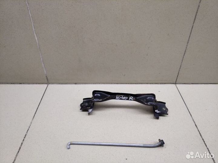 Крепление аккумулятора Hi Lux 2015