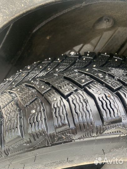 Michelin X-Ice North 4 245/45 R19