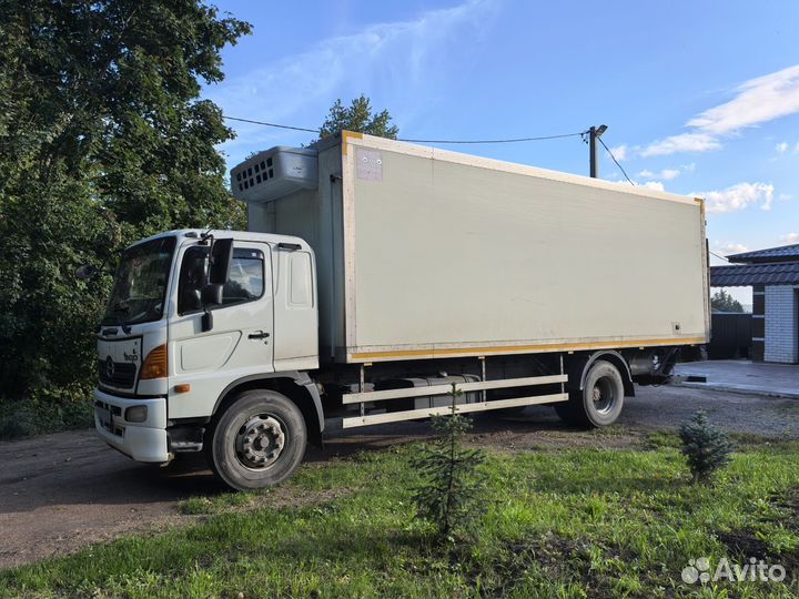 Hino 500 (Ranger), 2015