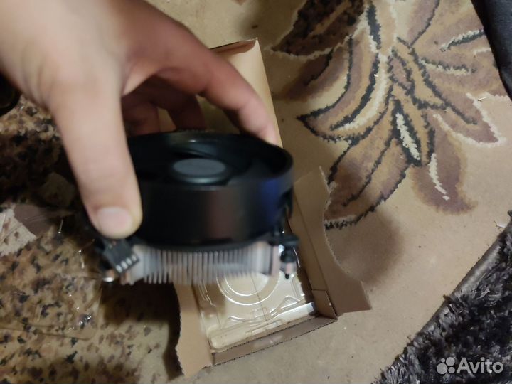 Боксовый кулер amd
