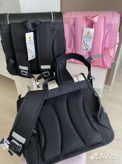 Школьные ранцы, новые