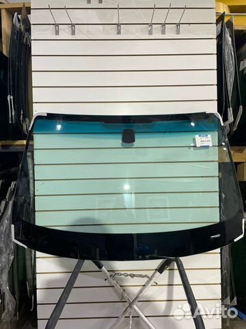 Лобовое стекло Бмв х1 е84