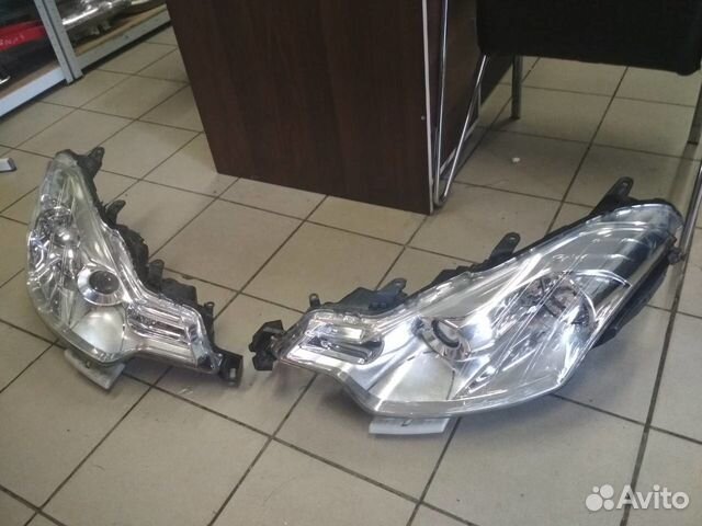 Фары Citroen C-crosser Б/У оригинал