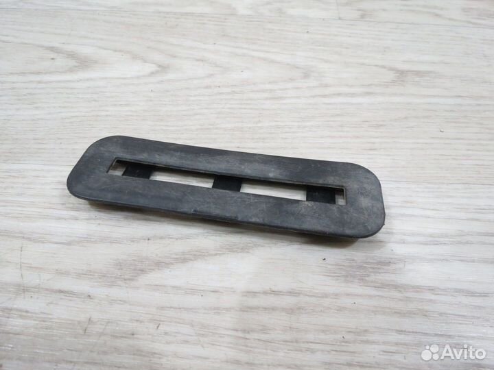 Накладка декоративная Opel Astra J