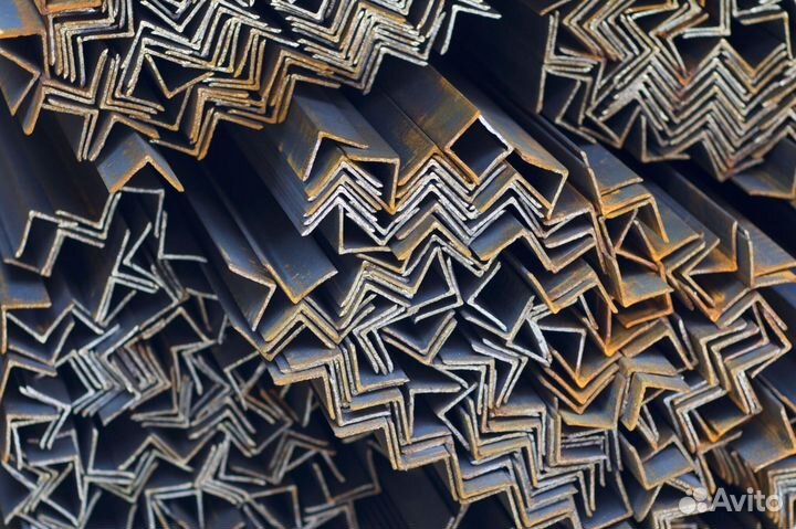 Уголок стальной 25х25х3 чер