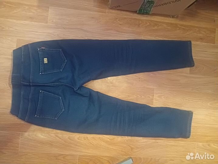 Джинсы несколько