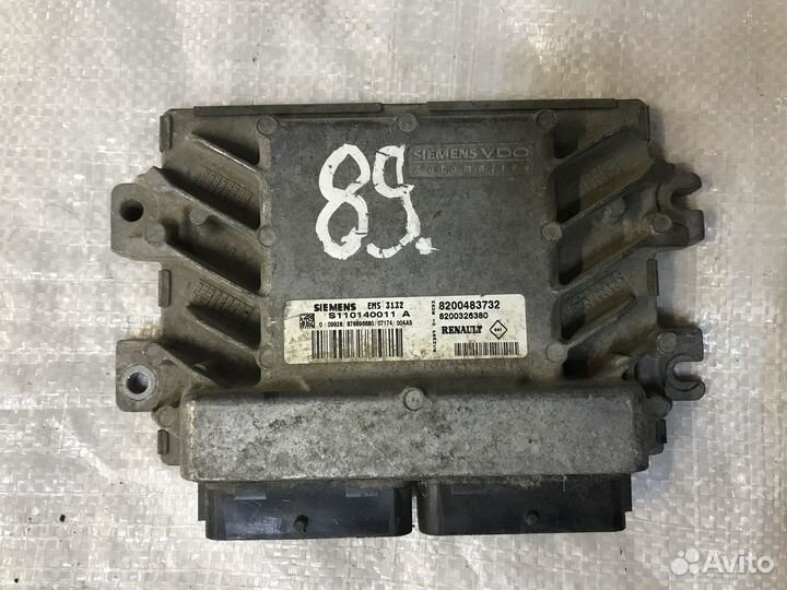 Блок управления двигателем Renault Logan
