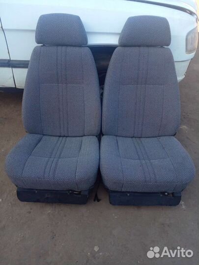 Сиденья на волгу