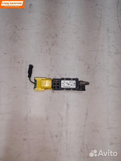 Датчик удара передний Volkswagen Touareg 2003