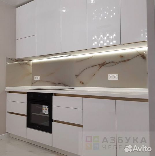 Кухонный гарнитур новый