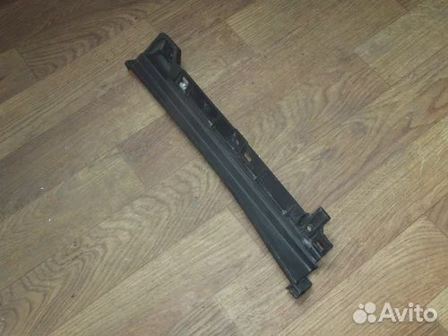 Боковая панель 6 серии лев. Scania