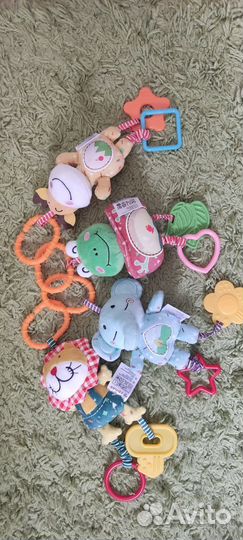 Игрушка для новорождённого подвесная