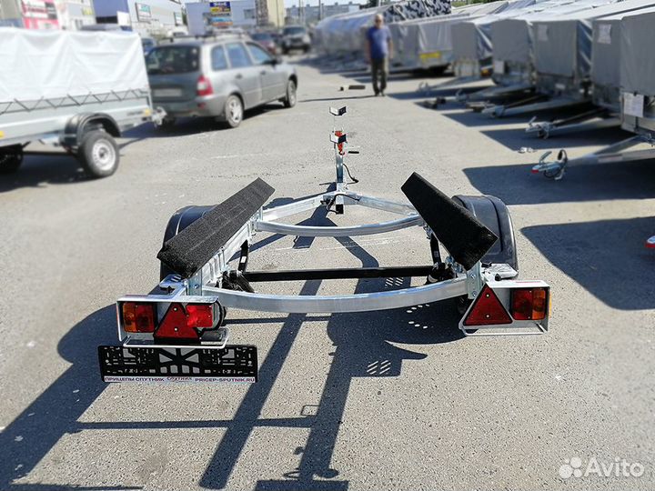 Лодочный Спутник 