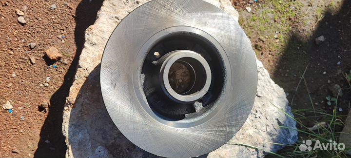 Задний диск Renault megan2