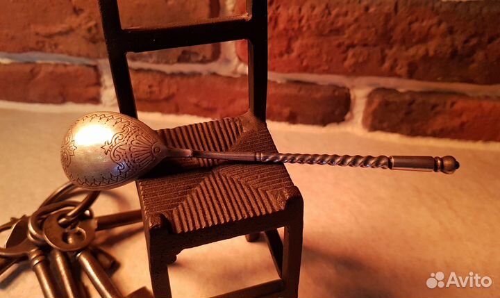 Ложка чайная витая серебро 30 грамм XIX век